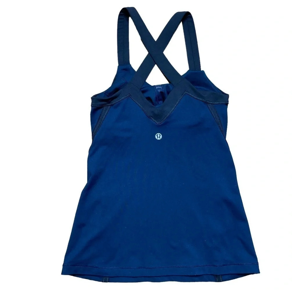Lululemon Women's Racerback Tank Sz: 2